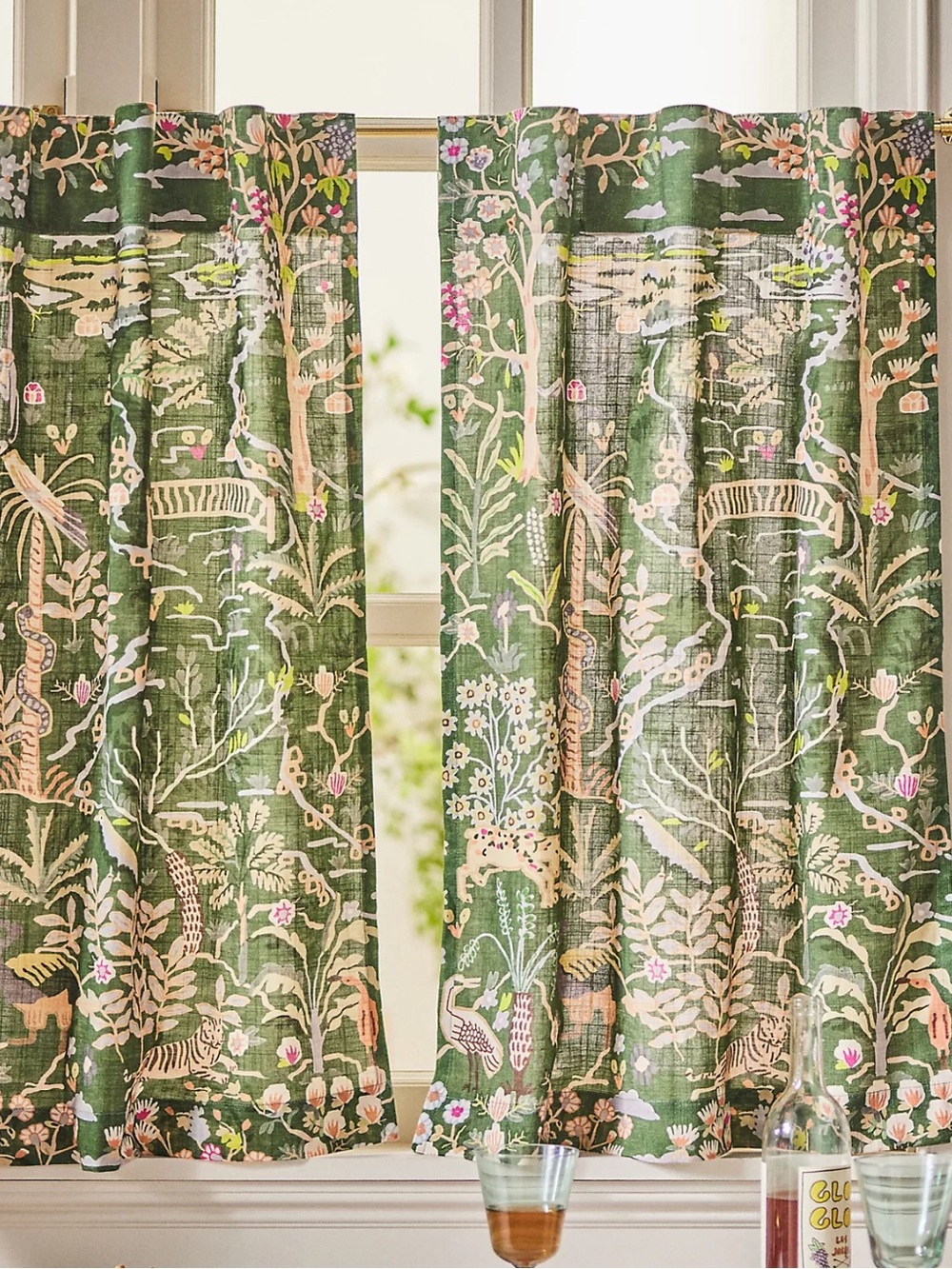 New Anthropologie Organic Cotton Tales Menagerie Printed Café Curtain Set of 2